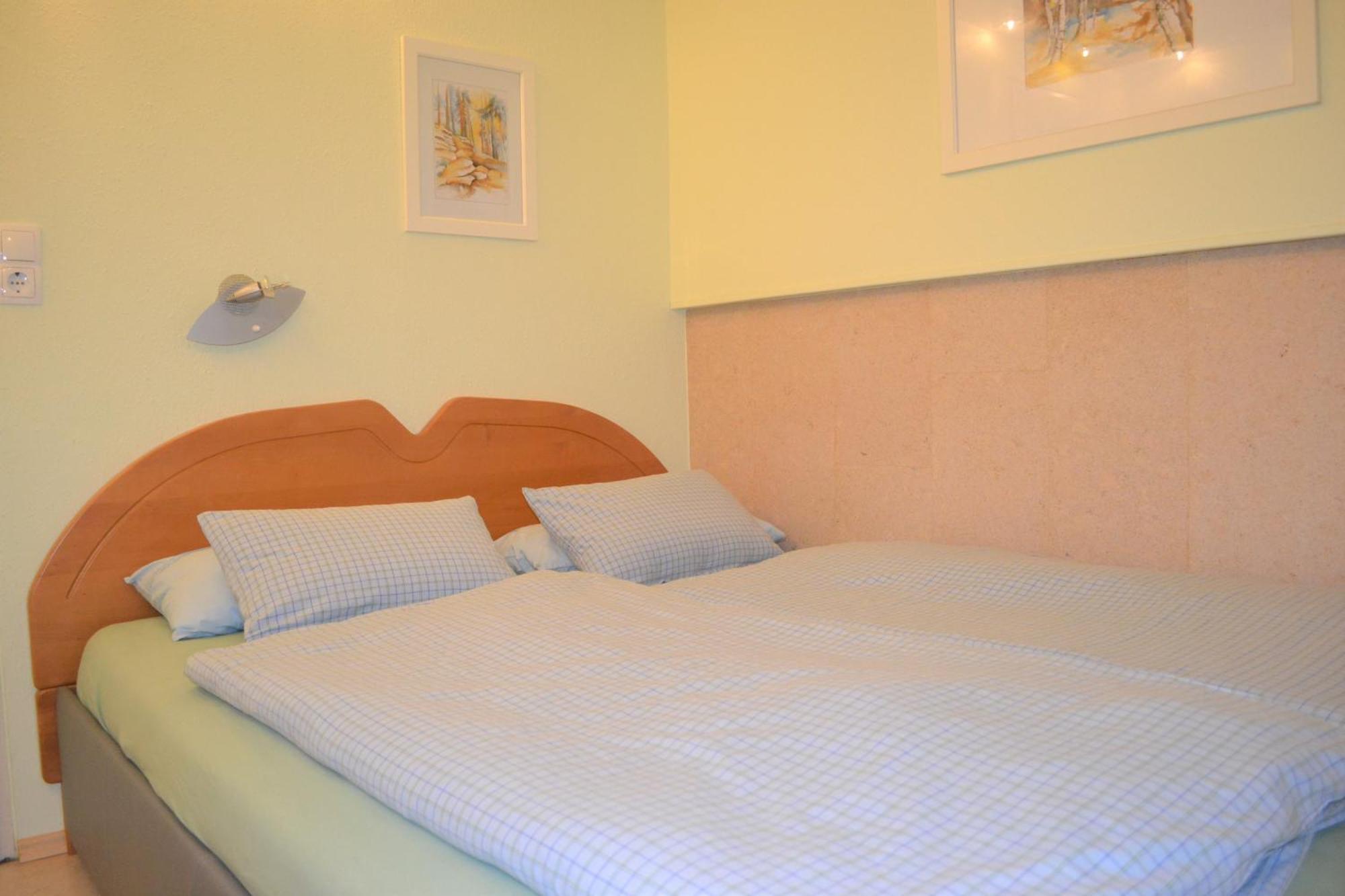 Appartement Genigau วาไกรน์ ภายนอก รูปภาพ